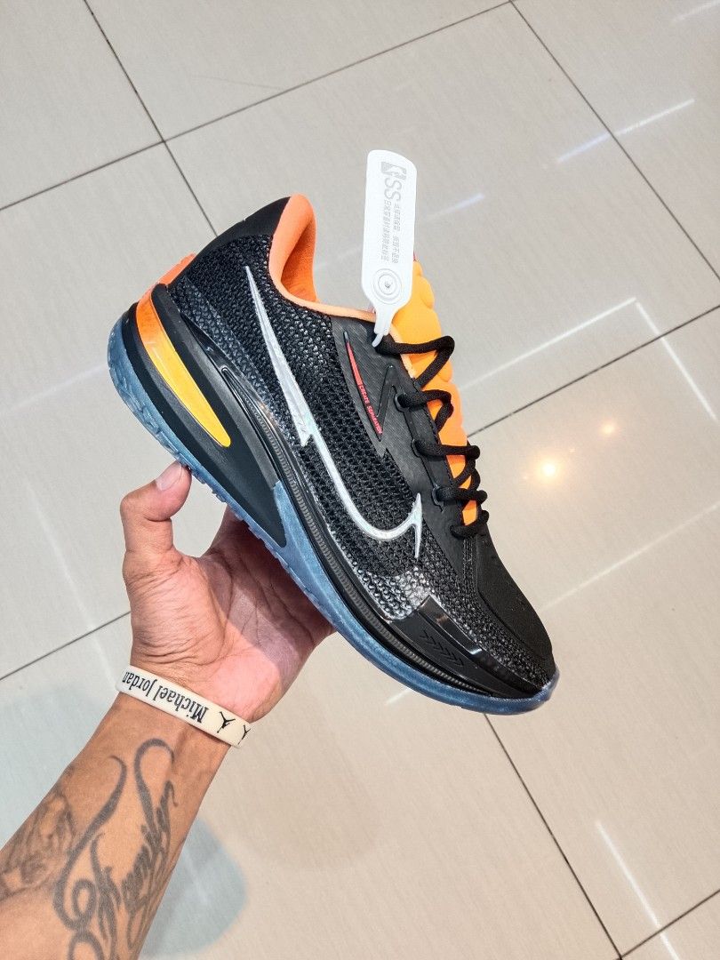 Nike Zoom G.T CUT 🥶😍 (Category: Sneakers) located in Manila. Submitted by josier_181 (Listing ID 1470037648, Image 1). Description: Available now Ma'am/Sir Pm for more details Your order via lalamove COD or GCASH payment. Kung anong nasa post ko po yun po mismo ang dadating na item sa inyo 💯 Good quality and condition Thank you and God bless Womens Size Guide 5US - 36 EU/FR - 22CM 6US - 37 EU/FR - 23CM 6.5US - 37.5 EU/FR - 23.5CM 7US - 38 EU/F