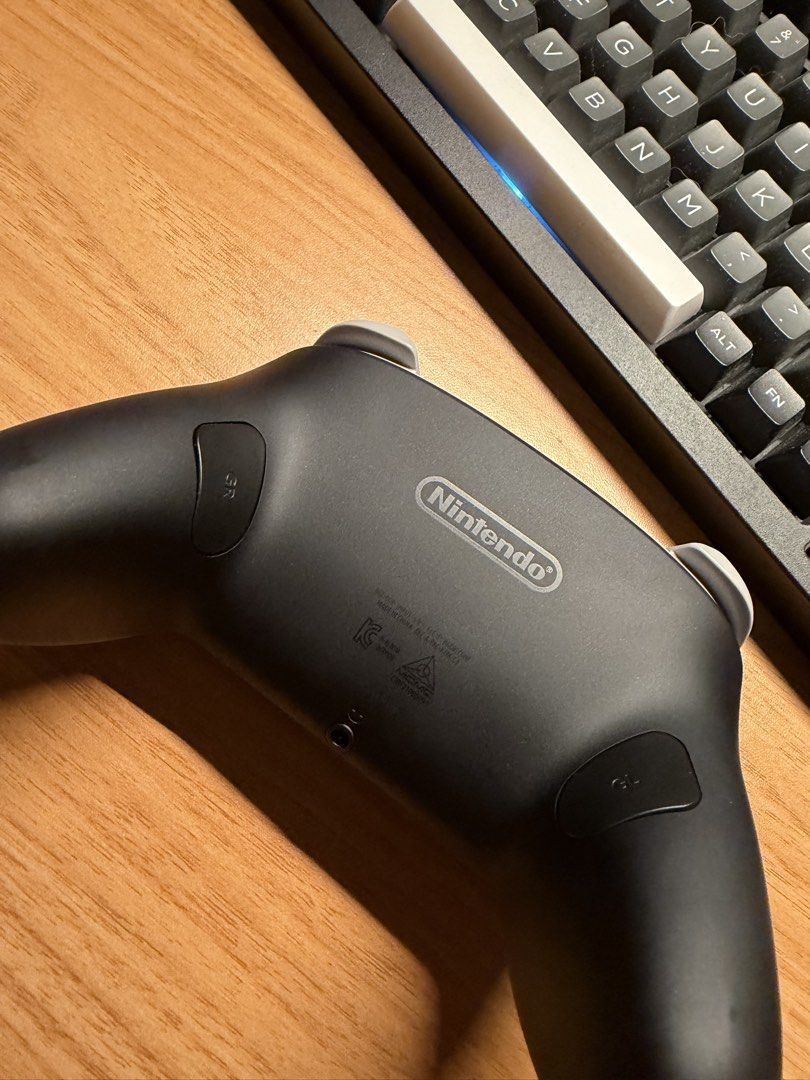 Nintendo Switch 2 Pro Controller Black (Category: Controllers) located in Quezon City. Submitted by milkiacream (Listing ID 1470098582, Image 2). Description: Condition: No Issues and smooth use RFS: No longer need.