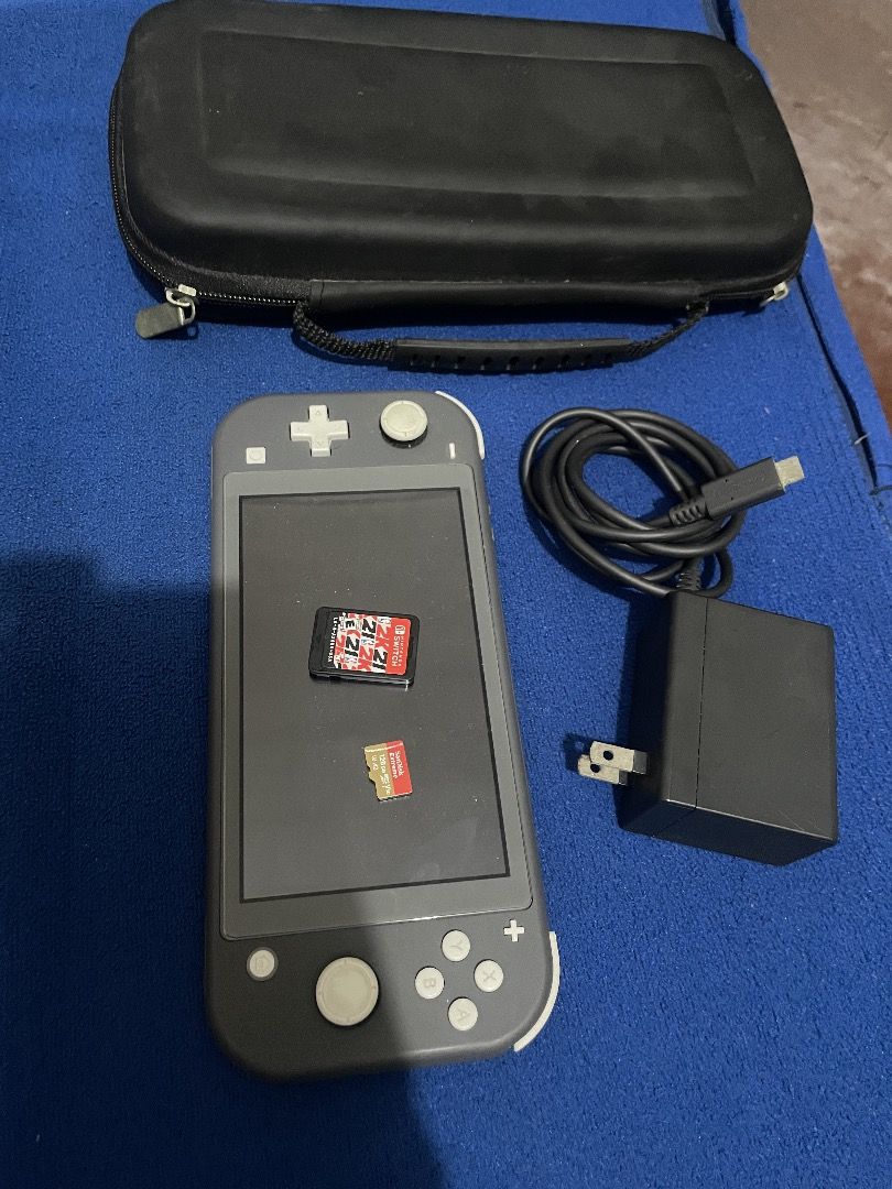 Nintendo Switch Lite 128gb (Category: Nintendo) located in Caloocan City. Submitted by itisreymart-60364 (Listing ID 1469984928, Image 1). Description: -sandisk micro sd 128gb -original charger -cheap bag -orig box 6500 nego meetups valenzuela qc pasig.