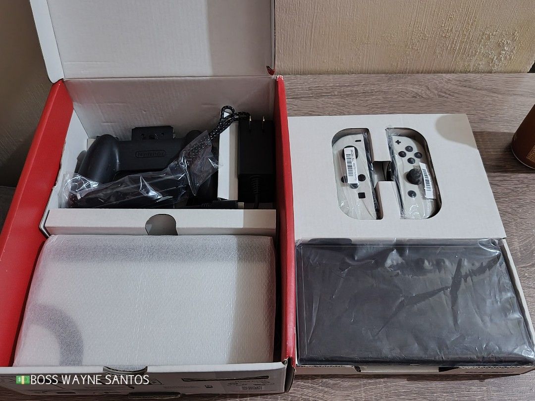 Nintendo Switch OLED Model White Complete Accessories (Category: Nintendo) located in Marikina City. Submitted by waynewayne2 (Listing ID 1469948195, Image 3). Description: FOR SALE OR TRADE +cash Pampanga meetup Jnt, lbc or lalamove sa malayo 09760568942 •NINTENDO SWITCH OLED 64gb -In very good condition, pls see pics -Complete original accesories -w/5 games installed (for free) PHP 10499 Only! I also sell physical games ✅ACCEPTING TRADES -Ninte