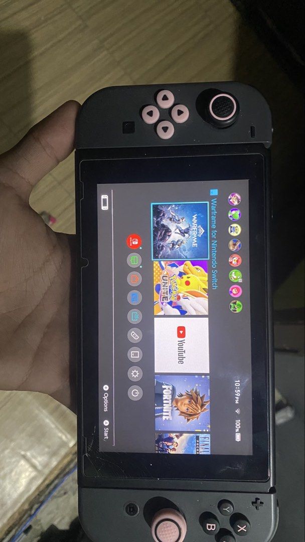 Nintendo switch V2 32gb (Category: Nintendo) located in Manila. Submitted by brightwind-8724 (Listing ID 1469955109, Image 1). Description: Box w/ Complete accessories Double trigger yung r1 minsan, minsan normal naman siya yung crack sa right corner is tempered lang.