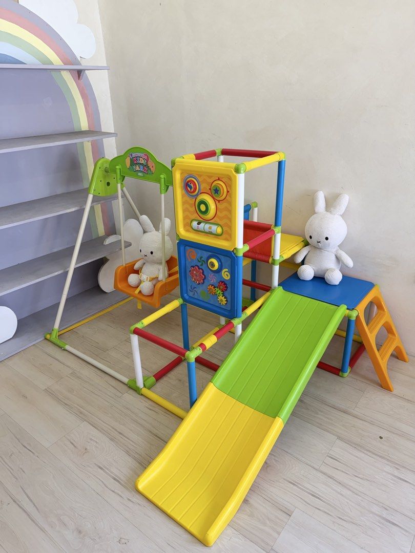 Nonaka Compact Folding Playground with activity panels (Category: Infant Playtime) located in Santa Maria. Submitted by babyshowearph_official (Listing ID 1470006932, Image 3). Description: .