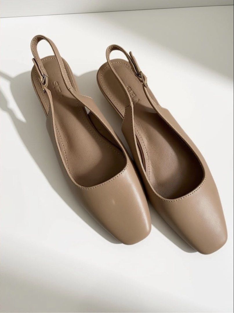 Nude Slingback Flats (Category: Heels) located in Caloocan City. Submitted by stuff_shop (Listing ID 1470066162, Image 1). Description: - Style: Nude slingback flats with trendy square toes - Comfort: adjustable ankle strap for a secure fit - Material: Soft, high-quality faux leather - Versatility: Neutral shade easily matches any outfit - Condition: Clean insoles and soles.