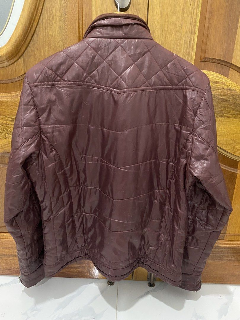 Nylaus (Category: Coats, Jackets and Outerwear) located in Kuala Lumpur. Submitted by divethrift_9 (Listing ID 1470077174, Image 3). Description: A.