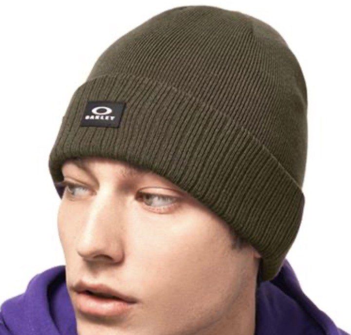 OAKLEY BEANIE (Category: Activewear) located in Manila. Submitted by triptothrift7 (Listing ID 1470074478, Image 1). Description: message if you are interested! for fast transaction OAKLEY BEANIE for only 750 adult size no issue as new need wash only excellent condition color rate 9/10 mode of payment gcash or bank transfer location Biñan laguna.