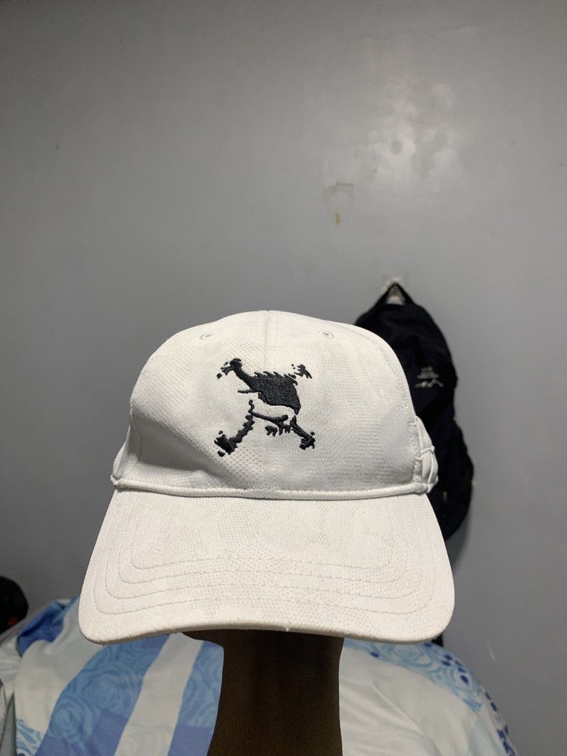 OAKLEY GOLF SKULL CAP (Category: Caps & Hats) located in Bula. Submitted by b3nedictpuk_ (Listing ID 1470082920, Image 1). Description: WTS! Oakley Golf Skull Cap OSFA EXCELLENT CONDITION NO ISSUE 1200.