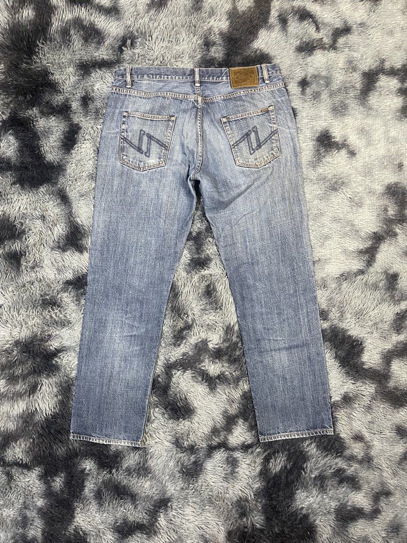 obey pants (Category: Jeans) located in Caba. Submitted by thriftedpopcorn (Listing ID 1469991493, Image 2). Description: obey pants size xl dimentions: waist:36 jnches length: 41 inches color rate:9/10 or better overall contition: good to excellent 400 plus sf 💰mop:gcash/maribank 📦mod:jnt 📍location: san fernando la union.