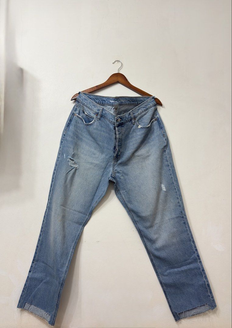 Old Navy Denim Pants (Category: Jeans) located in Mabalacat. Submitted by softlyworn.ph (Listing ID 1470058264, Image 1). Description: Old Nävy Denim Pants Size: 32-34 Waistline | 14US.