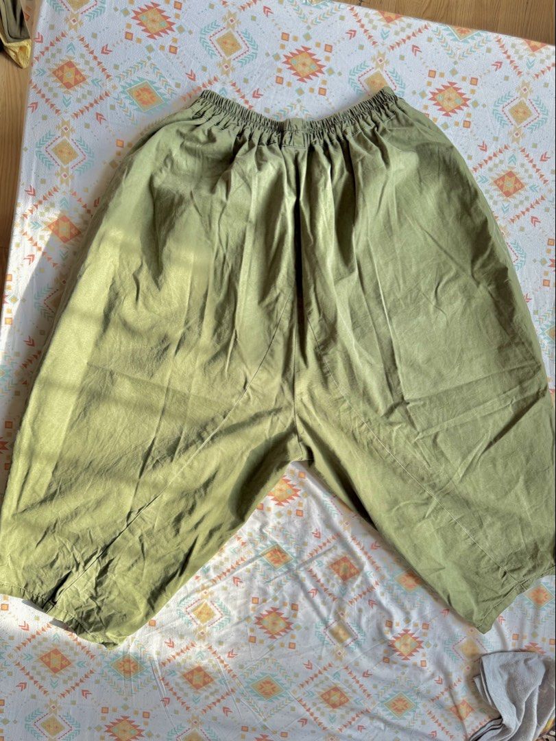 Olive Green Barrel Trousers (Category: Other Bottoms) located in Taguig. Submitted by marysmarket (Listing ID 1470089992, Image 2). Description: Casual, fun, funky pants!.