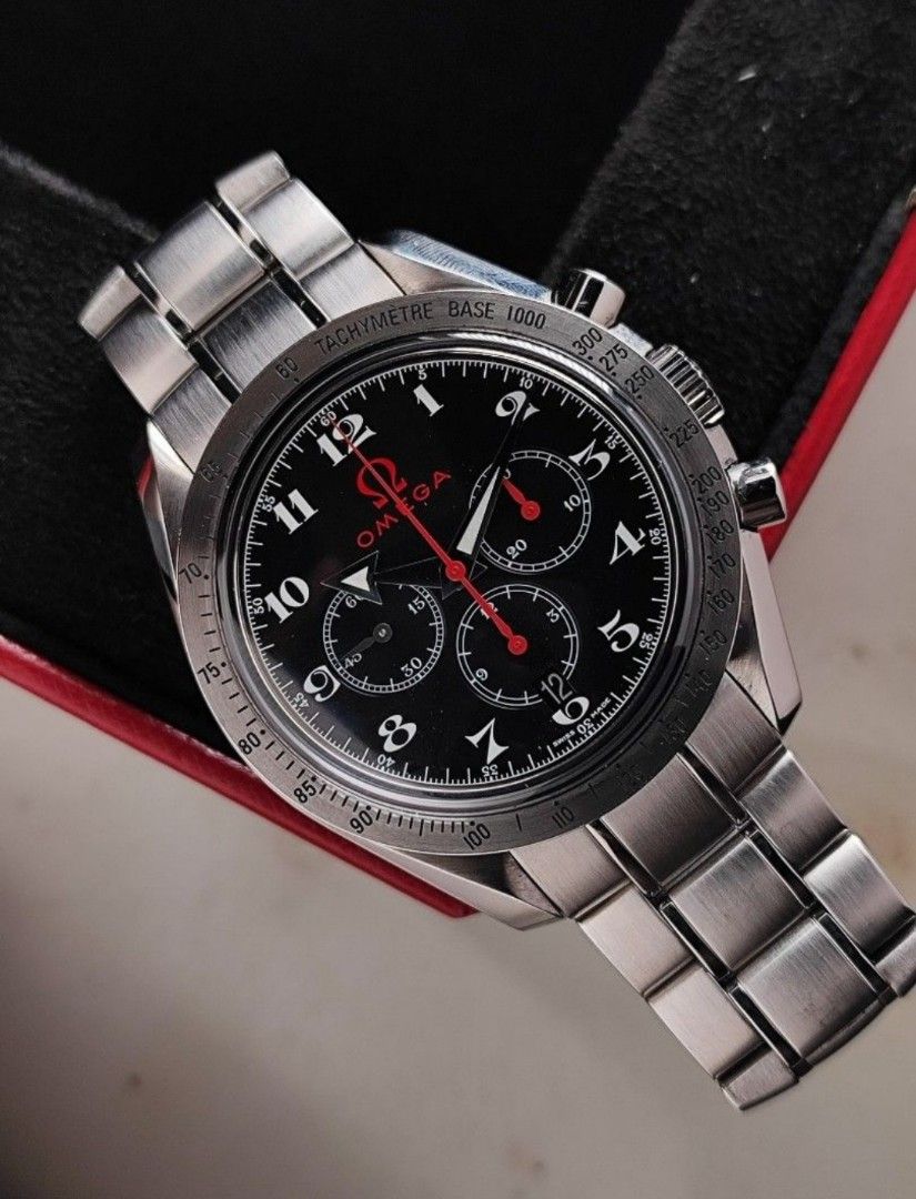 Omega Speedmaster Broad Arrow (Category: Luxury Watches) located in San Juan City. Submitted by exclusivelyours (Listing ID 1470084030, Image 3). Description: Omega Speedmaster Broad Arrow 42mm Automatic Ref 3558.50 9/10 condition Inclusions: watch, original bracelet fit to approx 7.5" wrist, card holder, pictograms, Omega guarantee card and watch case *photo reference on 6.5" wrist.