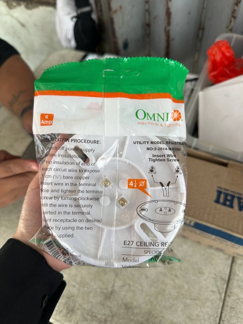 Omni Ceiling Receptacle Specs: E27 (4 1/4) (Category: Everything Else Others) located in Manila. Submitted by 09171479278_elsie. (Listing ID 1469955668, Image 3). Description: Omni Ceiling Receptacle Specs: E27 (4 1/4).