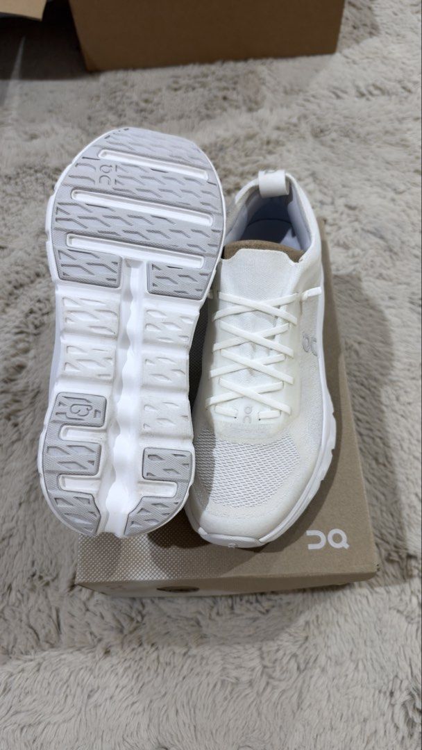 On cloudtilt moon (Category: Sneakers) located in Cavite. Submitted by kel_manalo (Listing ID 1470078896, Image 2). Description: - Model: On Cloudtilt moon - Color: White frost - Design: Breathable mesh upper with signature Cloudtec sole cushioning and Swiss engineering heel tag - Condition: Clean, out-of-box condition - Inclusions: Original cardboard shoe box and paper stuffing inside - Perfect for daily runs, gym sessions, or casual streetwear 