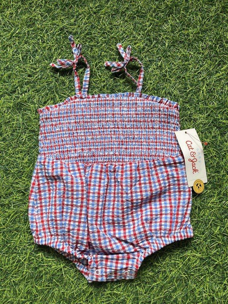 Body suit for babies (Category: Babies & Kids Fashion) located in Manila. Submitted by ty_imported_goods (Listing ID 1469995388, Image 1). Description: From U.S.A 6-9 months.