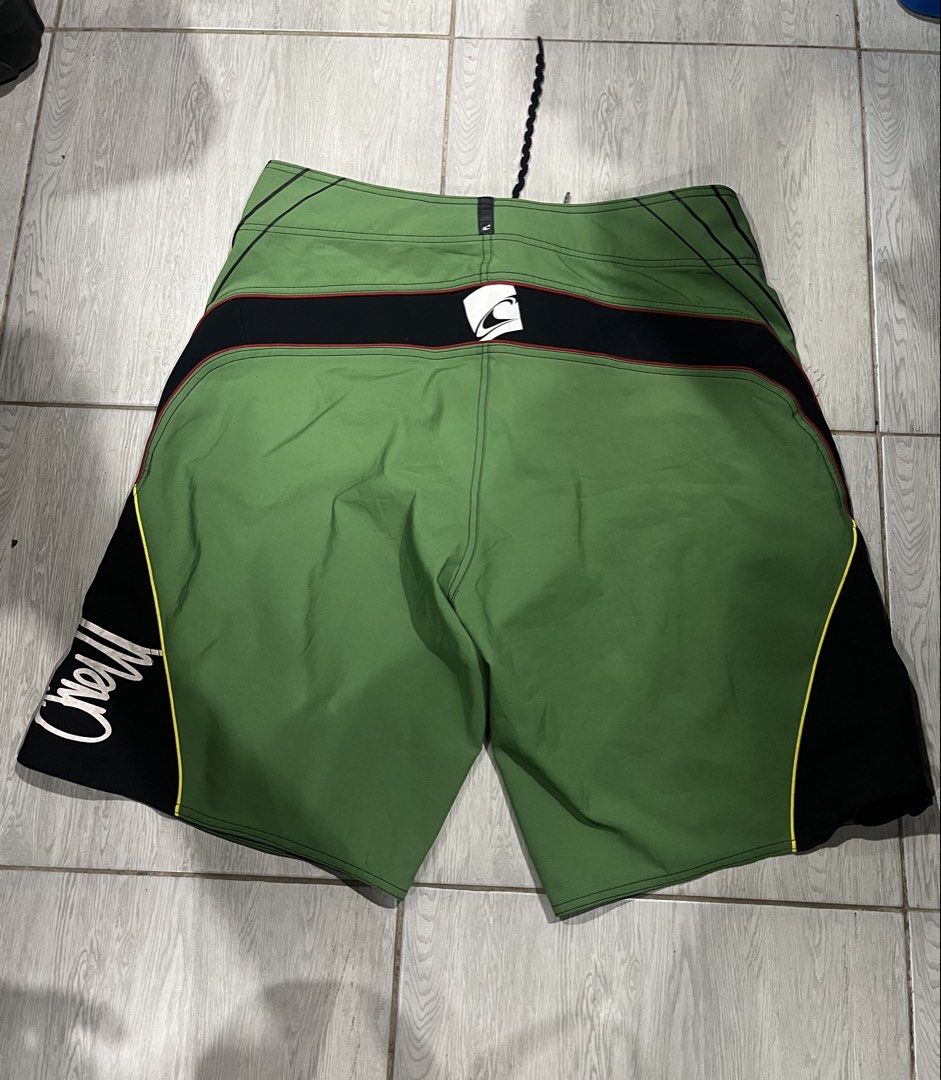 Oneill Board Short / Green/ Size 36 (Category: Swim Trunks & Board Shorts) located in Camalaniugan. Submitted by anarchymonopoly052128 (Listing ID 1470126371, Image 3). Description: Dimes: Waistline : 36 Length: 22.5 Inches Thigh: 15 Inches Leg Hole/Hem: 13.5 Inches .