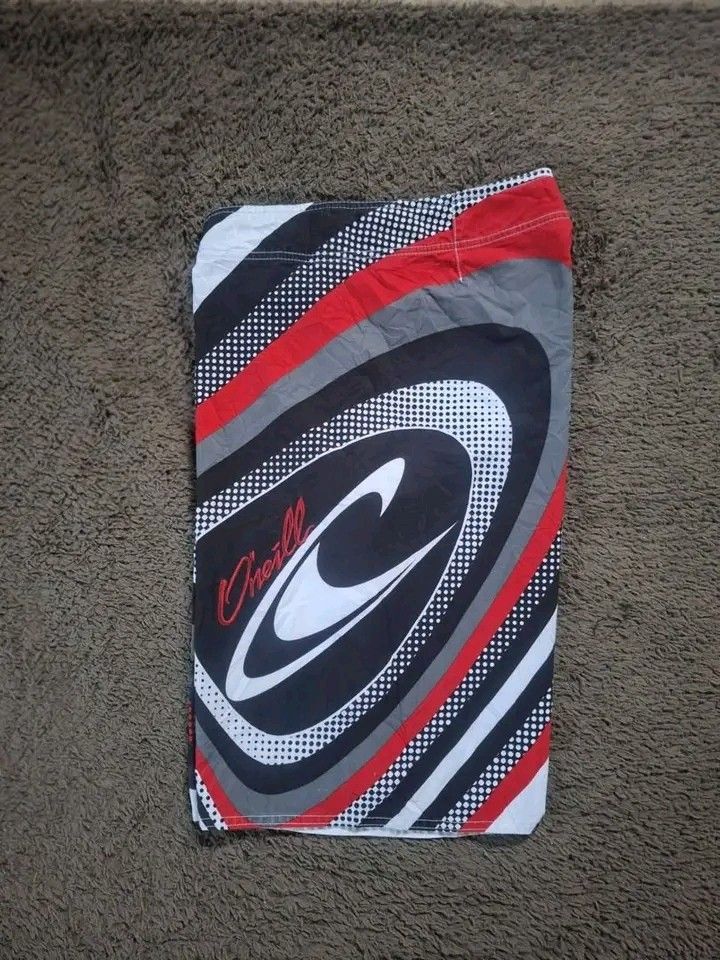 Oneill Boardshorts (Category: Swim Trunks & Board Shorts) located in Manila. Submitted by hannah.thrift (Listing ID 1469962013, Image 3). Description: pay first via jnt only.