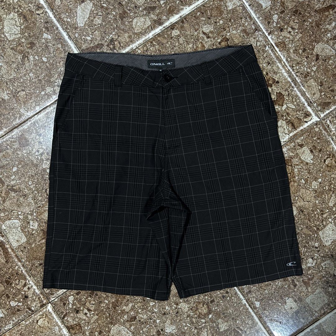 Oniell Hybrid Walk Short (Category: Shorts) located in Manila. Submitted by loydgani (Listing ID 1470044418, Image 1). Description: Waist 36 Length 24 Hemp 13 Issue: ❌ ‼️The color may vary due to lightning. price + sf 📦Jnt 📍Minglanilla, Cebu .