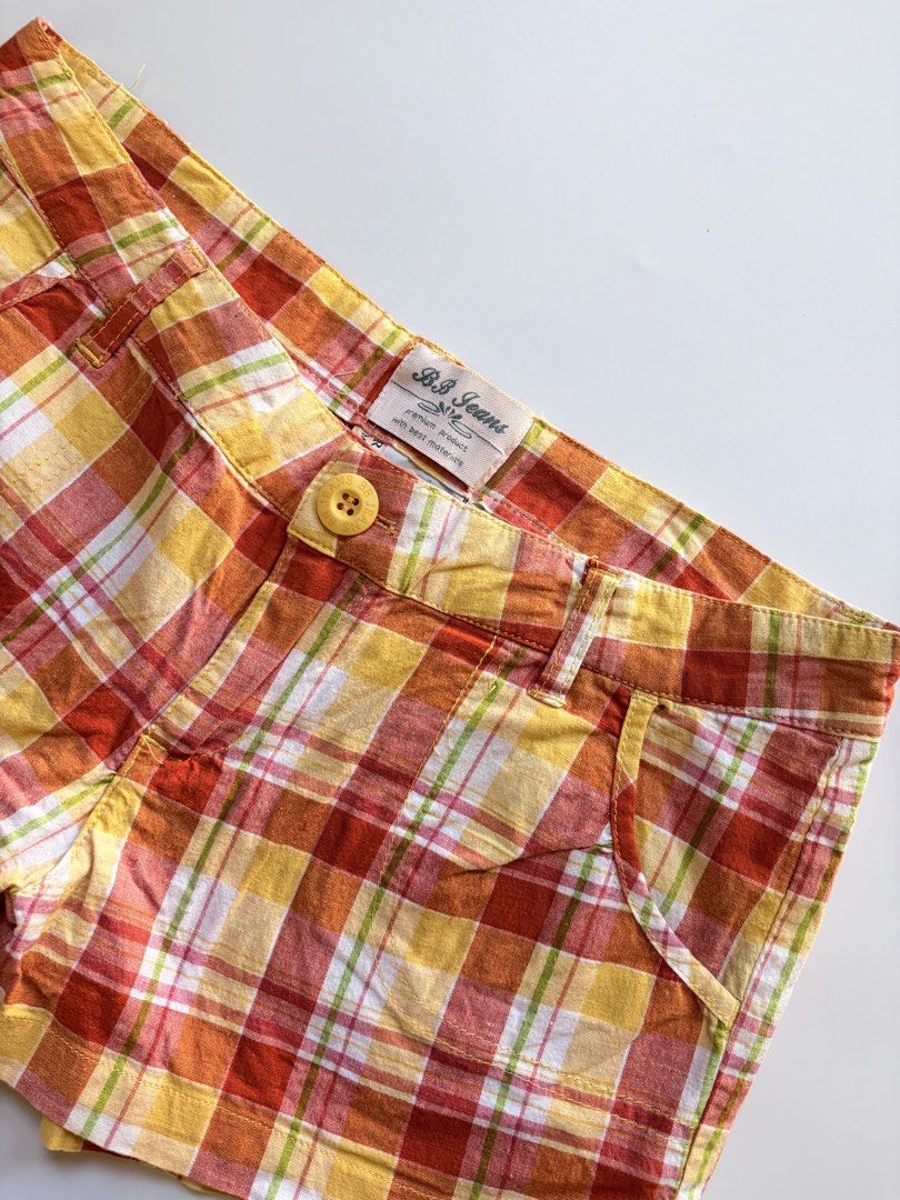 orange plaid micro short (Category: Shorts) located in Tarlac. Submitted by pearl_xoxo (Listing ID 1470101562, Image 2). Description: - orange plaid micro short bust: “ waist: 28-31” length: 10” size: issue: needwash brand: bb jeans .