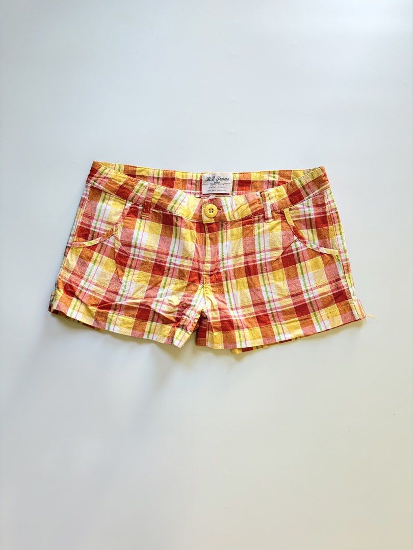 orange plaid micro short (Category: Shorts) located in Tarlac. Submitted by pearl_xoxo (Listing ID 1470101562, Image 1). Description: - orange plaid micro short bust: “ waist: 28-31” length: 10” size: issue: needwash brand: bb jeans .