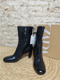 (Category: ) located in . Submitted by rnjcollections_eleganteph (Listing ID 1469969303, Image 1). Description: .