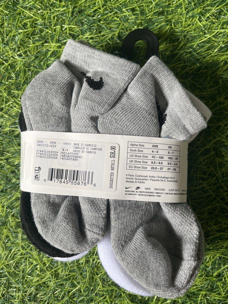 Original nike socks from U.S (Category: Babies & Kids Fashion) located in Manila. Submitted by ty_imported_goods (Listing ID 1469974905, Image 2). Description: Original from U.S🇺🇸 3yrs old to 4yrs old Unisex 6 pairs.