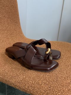 (Category: ) located in . Submitted by inthethrift (Listing ID 1469968491, Image 1). Description: .