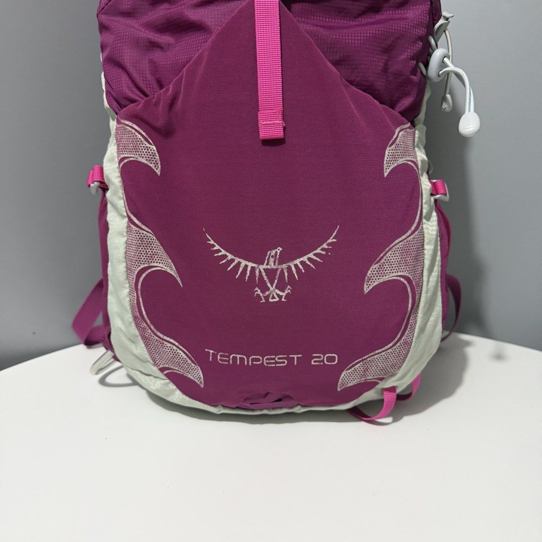 Osprey Tempest 20 Womens Hiking Bag (Category: Backpacks) located in Manila. Submitted by thrifts.el (Listing ID 1470106418, Image 3). Description: Osprey Tempest 20 Womens Hiking Bag Excellent Condition 10/10 Color Rate 20 Liters Issue: Logo Price. 1,980 Loc. South Caloocan Courier. J&T/Flash Express .