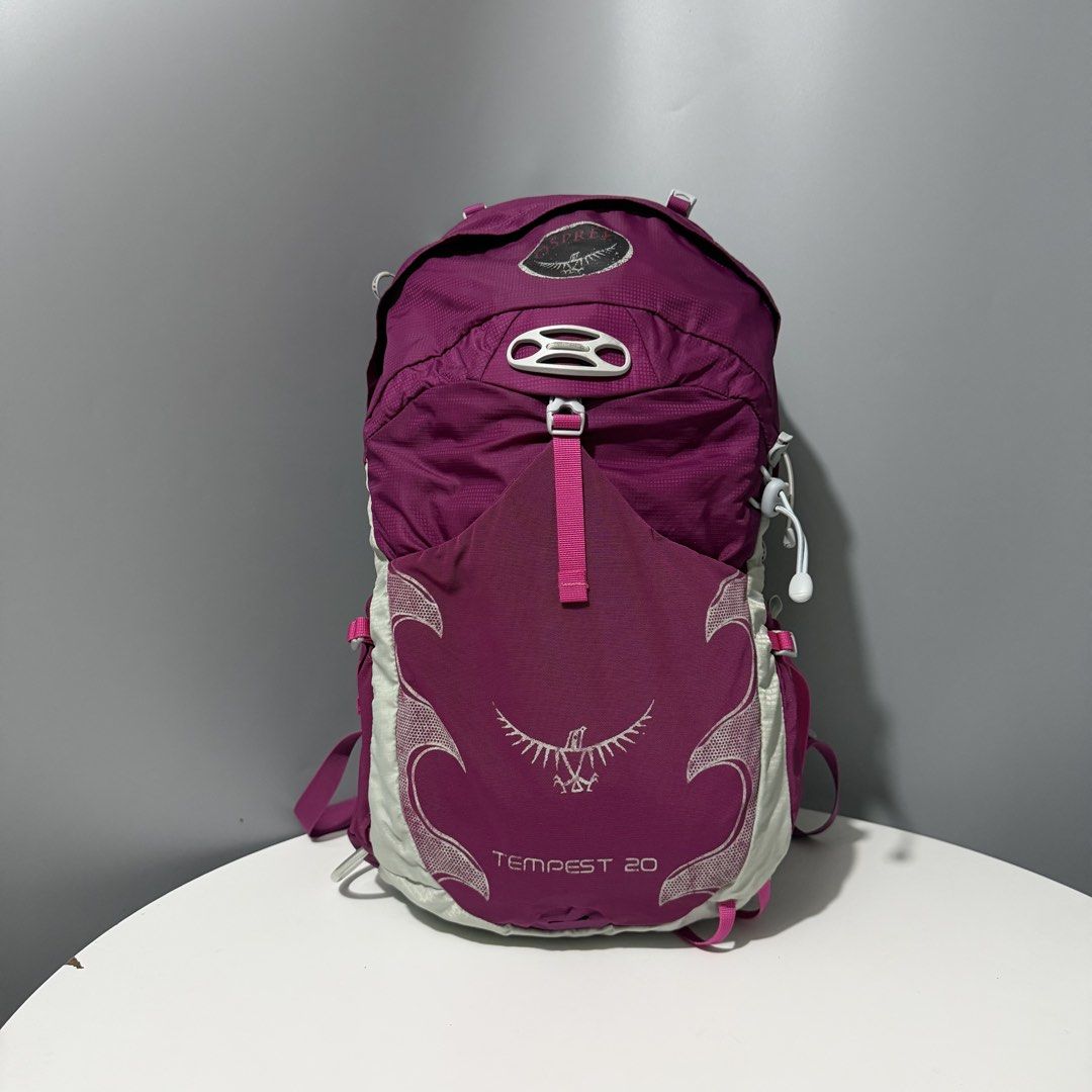 Osprey Tempest 20 Womens Hiking Bag (Category: Backpacks) located in Manila. Submitted by thrifts.el (Listing ID 1470106418, Image 1). Description: Osprey Tempest 20 Womens Hiking Bag Excellent Condition 10/10 Color Rate 20 Liters Issue: Logo Price. 1,980 Loc. South Caloocan Courier. J&T/Flash Express .