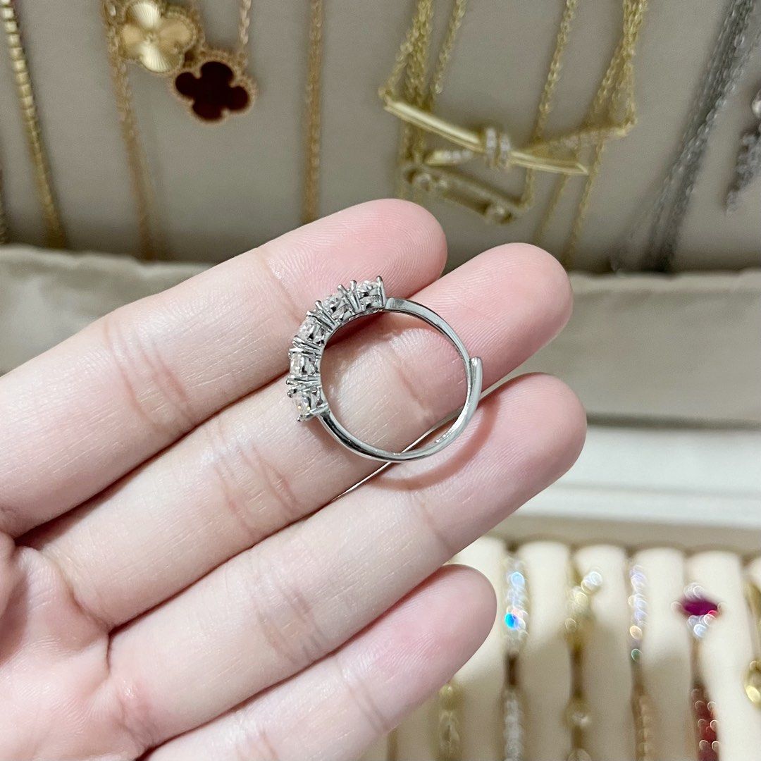 OVA HALF ETERNITY MOISSANITE S925 RING (Category: Rings) located in Talavera. Submitted by curatedbykhy (Listing ID 1470098597, Image 3). Description: adjustable size s925 material (with markings) non-cert (forgot to ask for certification😢) guaranteed genuine moissanite stones.