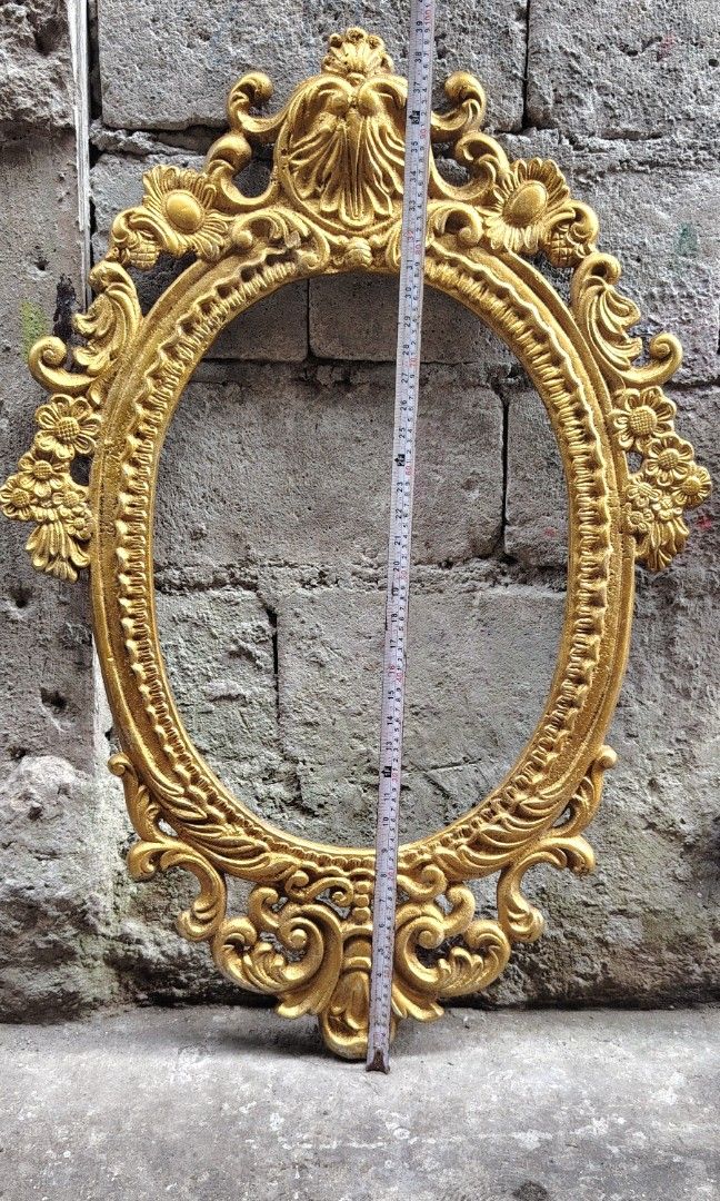 Pair Vintage victorian frame mirror extra big size (Category: Vintage Collectibles) located in Caloocan City. Submitted by zenmountain-d8b1c0 (Listing ID 1469969317, Image 2). Description: 6k pair Cod.