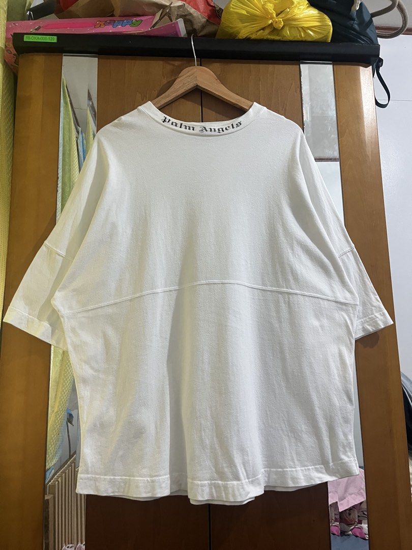 Palm Angels oversized (Category: Tshirts & Polo Shirts ) located in Manila. Submitted by syno0 (Listing ID 1470105727, Image 1). Description: .