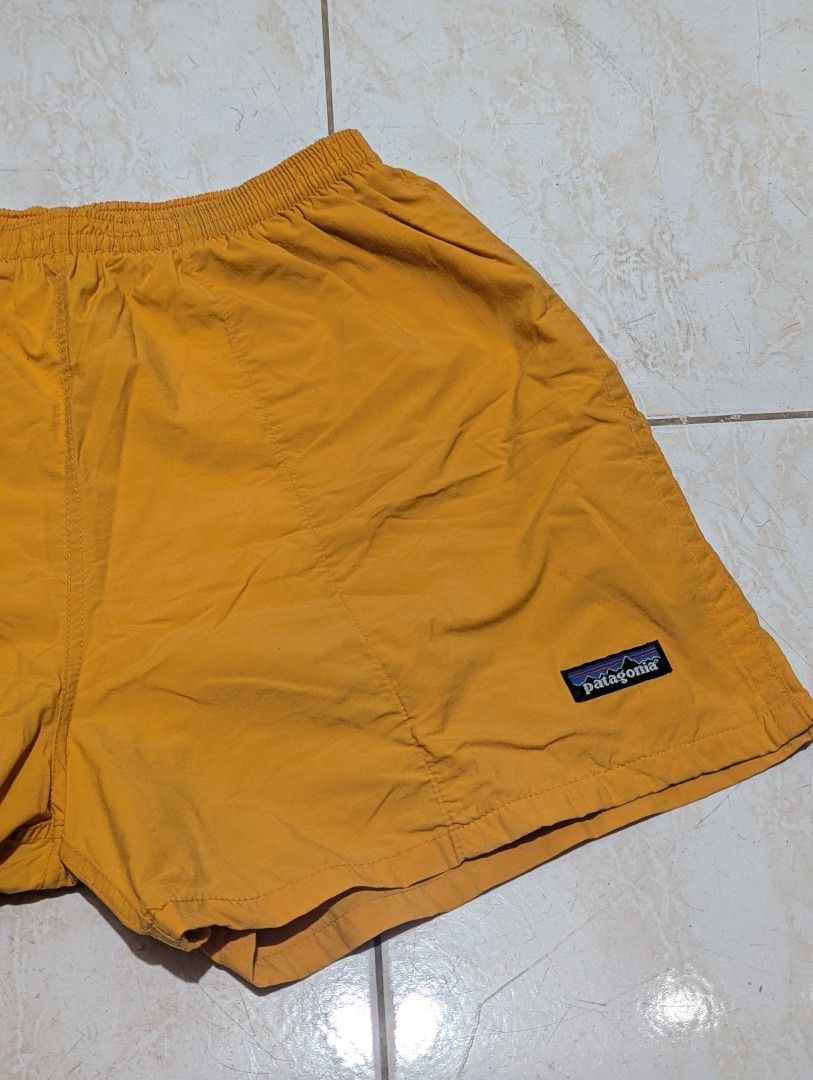 Patagonia (Category: Hiking & Camping) located in Malabon City. Submitted by doobidoi (Listing ID 1469965208, Image 2). Description: Patagonia Baggies shorts Waist: 32" - 34" Length: 14" Good condition PM if interested Dalamat.