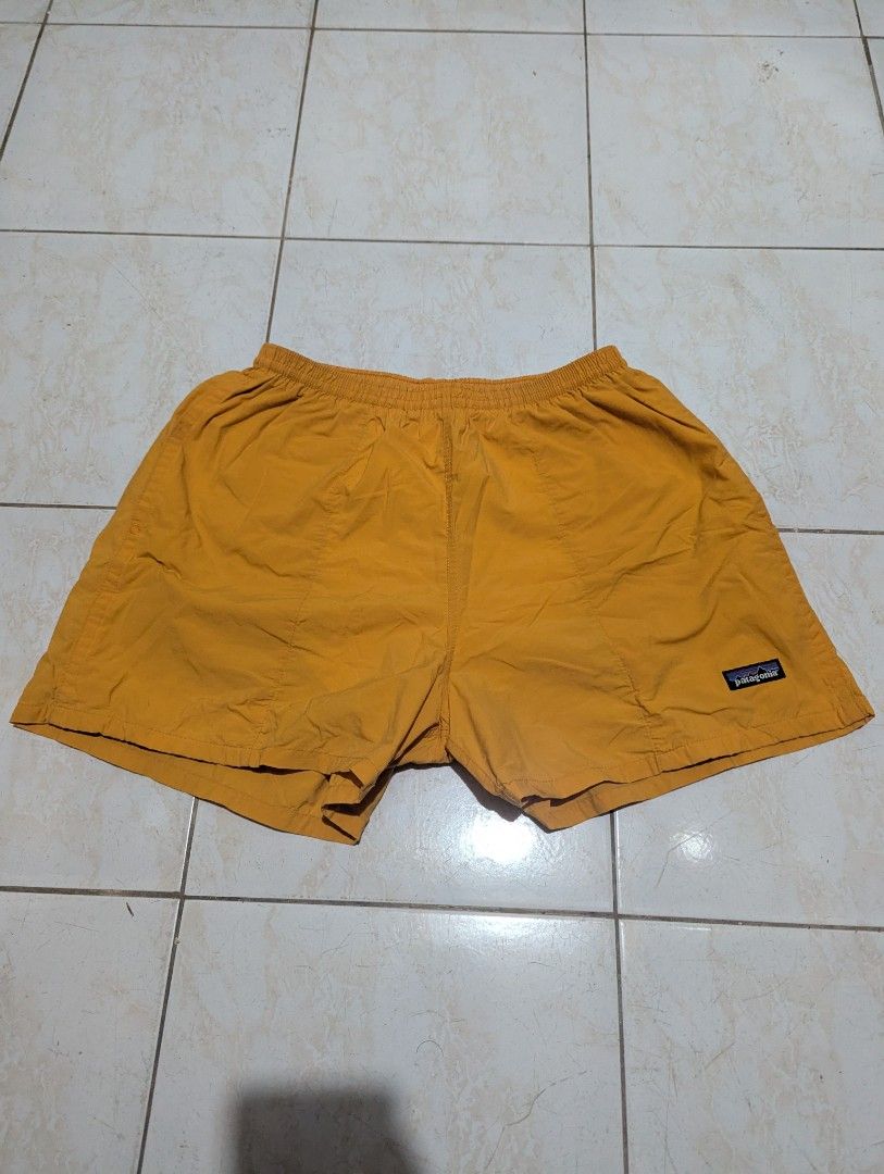 Patagonia (Category: Hiking & Camping) located in Malabon City. Submitted by doobidoi (Listing ID 1469965208, Image 1). Description: Patagonia Baggies shorts Waist: 32" - 34" Length: 14" Good condition PM if interested Dalamat.