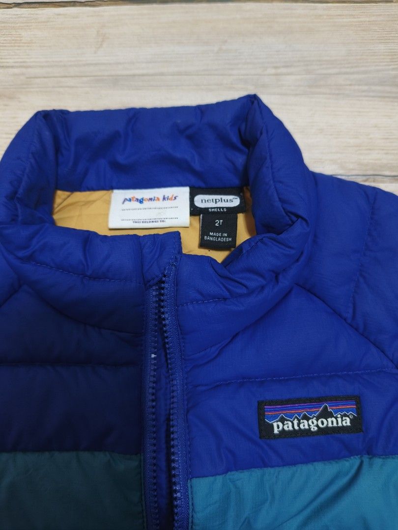 Patagonia puffer kids jacket (Category: Babies & Kids Fashion) located in Siniloan. Submitted by talktotheroses (Listing ID 1469973018, Image 3). Description: 2T no issue.
