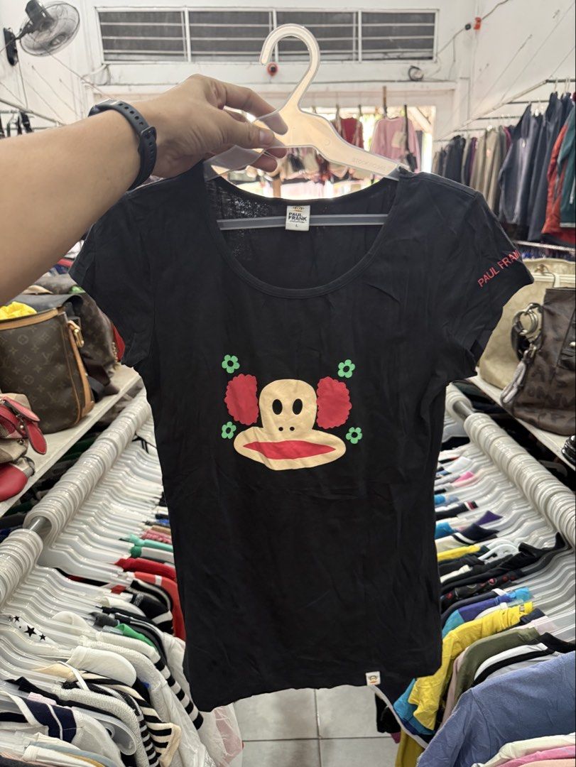 Paul frank shirt (Category: Shirts) located in Daraga. Submitted by mirandillaadrian (Listing ID 1470116234, Image 1). Description: No issue Like new Med women.