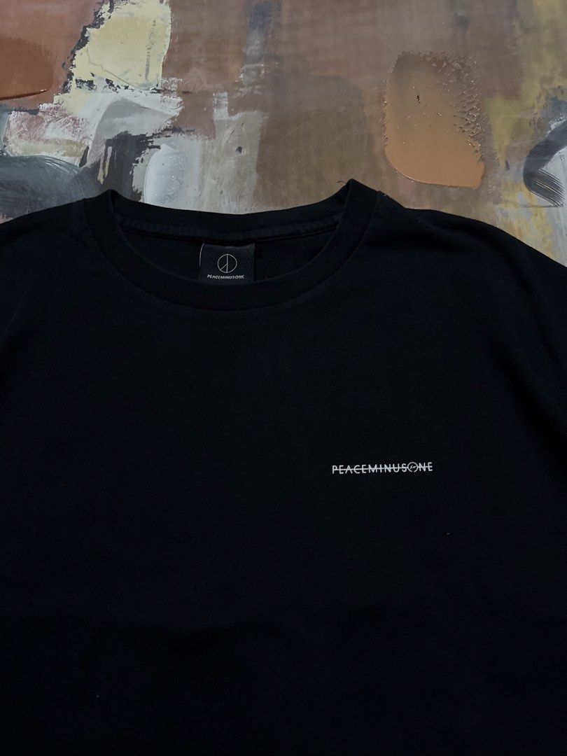Peaceminusone x fragments (Category: Tshirts & Polo Shirts ) located in Las Pinas. Submitted by thrftmnl. (Listing ID 1469963965, Image 2). Description: Peaceminusone x fragments Size: Large on tag (fits XL) Dimes Width: 24.5 Length: 29.5 Issue: none.