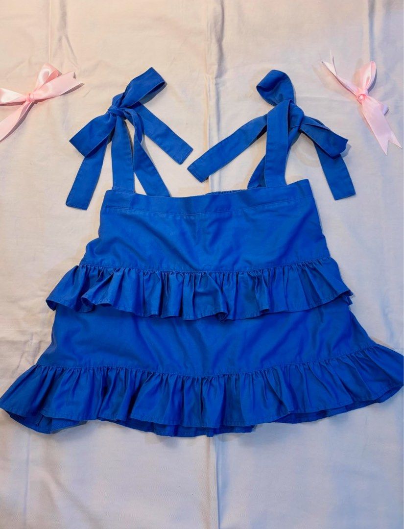 Peplum top (Category: Sleeveless) located in Tacloban City. Submitted by secondstorybyvic (Listing ID 1470070579, Image 2). Description: BLUE PEPLUM TOP - XS/S - USED TWICE Around Tacloban City & Palo, Leyte Y Payment: Gotyme Delivery & Shipping: Maxim/J&T (covered by the buyer) *NO MEET UPS*.
