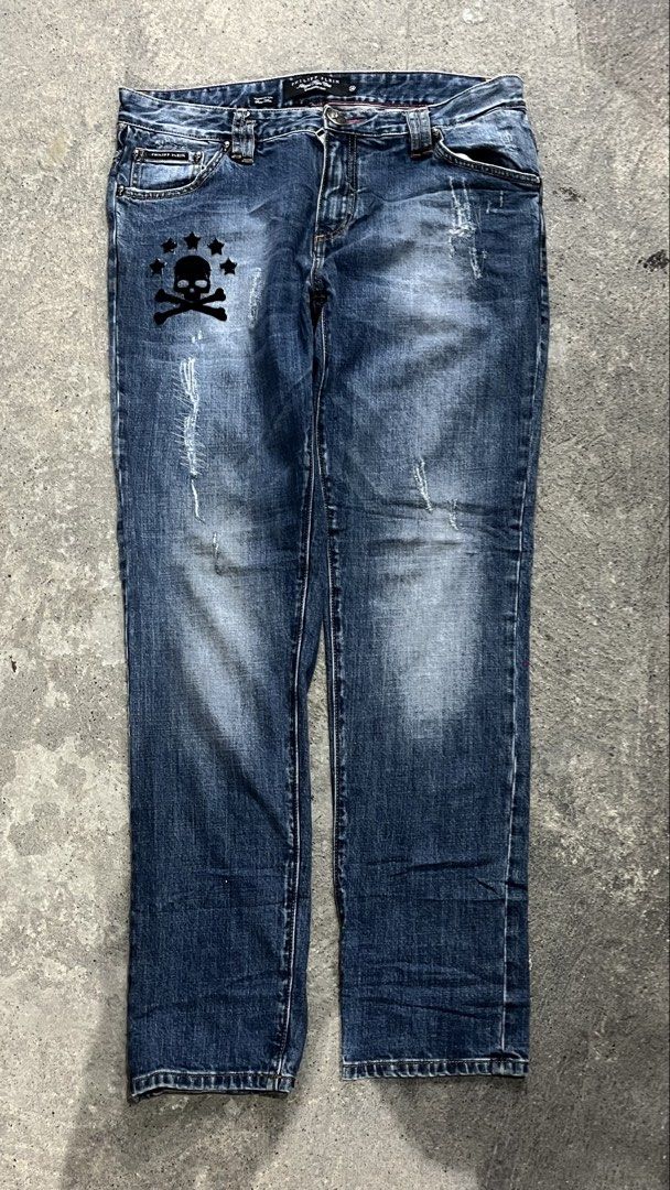 Philipp plein (Category: Announcements) located in Manila. Submitted by thrift_5800 (Listing ID 1470083623, Image 1). Description: just dm for dimes.
