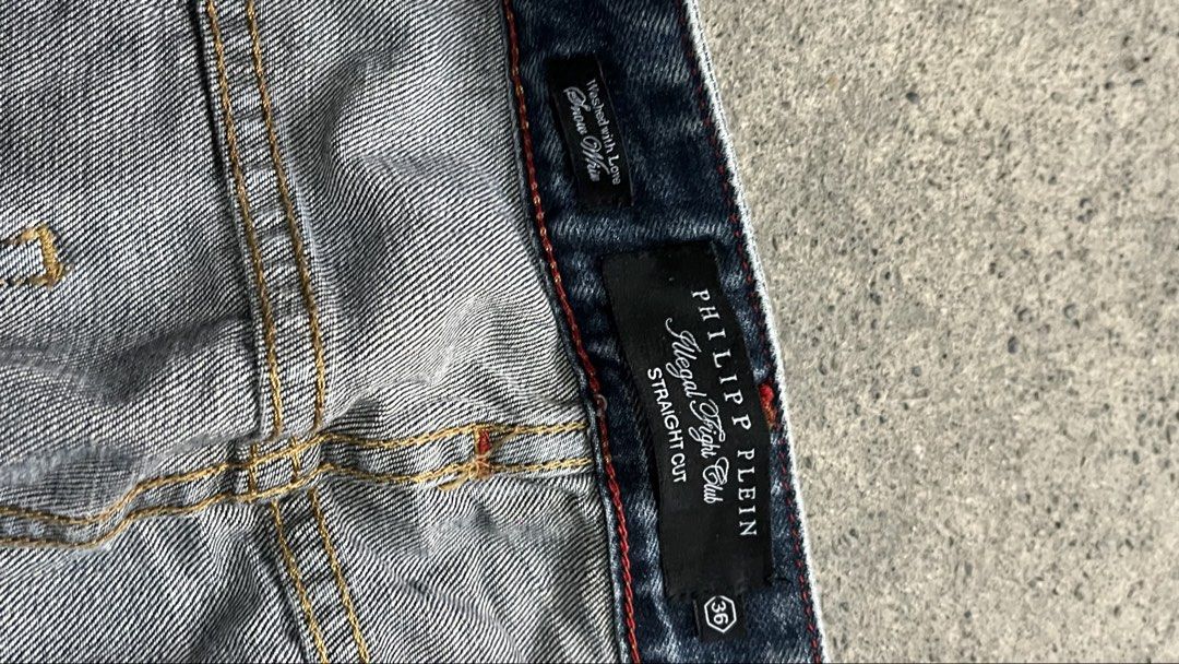 Philipp plein (Category: Announcements) located in Manila. Submitted by thrift_5800 (Listing ID 1470083623, Image 3). Description: just dm for dimes.