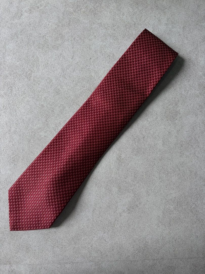 Pierre Balmain Necktie (Category: Ties) located in Pasig City. Submitted by chamoisee (Listing ID 1469972606, Image 1). Description: .