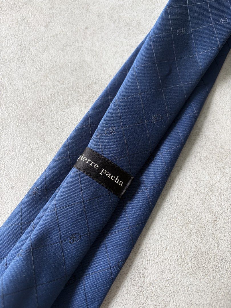 Pierre Pacha Navy Necktie (Category: Ties) located in Pasig City. Submitted by chamoisee (Listing ID 1469957857, Image 2). Description: Pierre Pacha Navy Necktie.