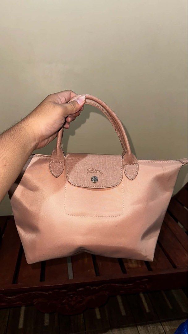 PINK LONGCHAMP (Category: Shoulder Bags) located in Manila. Submitted by urban.vintage (Listing ID 1470063139, Image 3). Description: ISSUE: NO STRAP (NEED WASH) MOP :GCASH (NO COD) SHIP VIA: LALAMOVE & J&T LOCATION: PASIG CITY.