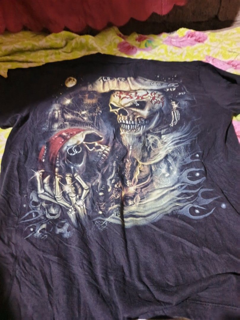 pirate piercing goth skull bones death (Category: Coats, Jackets and Outerwear) located in Bagabag. Submitted by kjmthrift (Listing ID 1470075414, Image 1). Description: good as new still a good condition pang y2k mo vintage no issue tawad ka lang oma baka mapag ka sundoan naten location:Nueva Vizcaya.