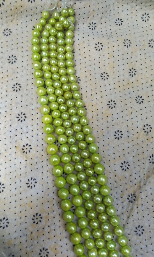 Pistachio fresh water pearl (Category: Necklaces) located in Malabon City. Submitted by aishahgirlshop (Listing ID 1470140589, Image 1). Description: 💯 % Authentic fresh water pearl Pistachio 18" with clasp round quality pearl lusterious with Authenticity card and velvet box Gcash payment only.