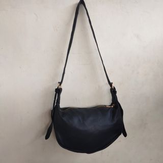 (Kategori: ) berada di . Dikirim oleh kanaya_os (ID iklan 1470085018, Gambar 1). Deskripsi: .