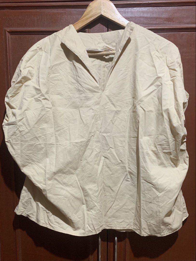 PLAIDWHITE Beige Plain Blouse (Category: Blouses) located in San Pablo. Submitted by candyloved.luxe (Listing ID 1470013338, Image 2). Description: guaranteed authentic Presko Bust: 48-50 Waist: 48-50 Length: 24.