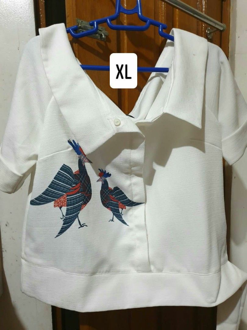 Plains & Prints Assorted Blouses Take All (Category: Blouses) located in Las Pinas. Submitted by anggesmart (Listing ID 1470020535, Image 2). Description: - Brand: Plains & Prints - Color: White with blue floral graphic print - Style: Collared neckline with short sleeves - Size: XL, Large, Medium sizes - Condition: Clean and well-maintained - Lightweight and comfortable fabric ** For Take All only.
