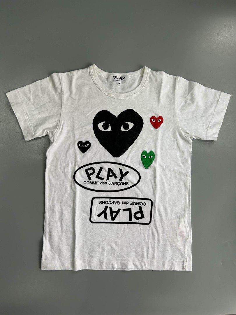 Play cdg (Category: Activewear) located in Santa Rosa. Submitted by _ba_mo_si_ (Listing ID 1470139554, Image 1). Description: Size medium 17 width 23 length 1580 plus sf Dm.