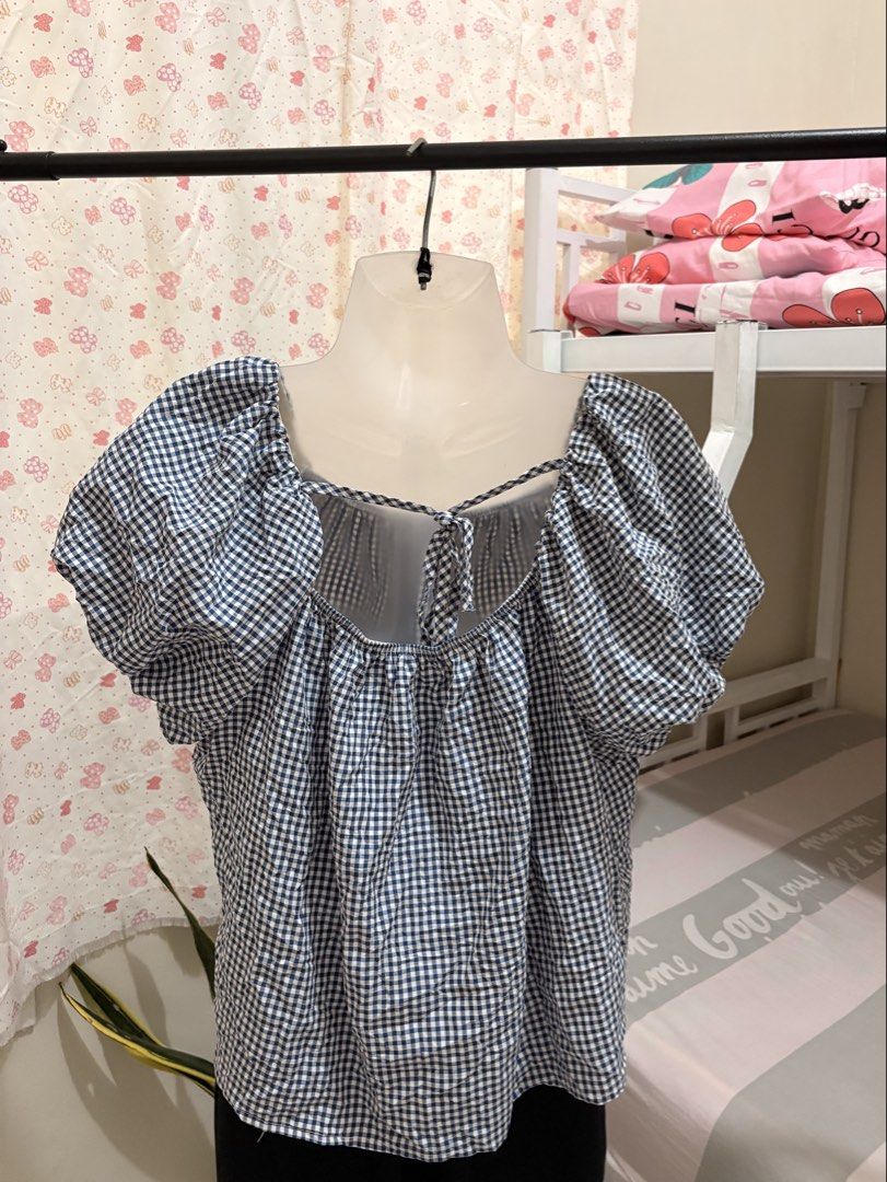 Plus size blue gingham top (Category: Blouses) located in Virac. Submitted by _meriduhhh (Listing ID 1470002783, Image 2). Description: Up to 4xl 🙂‍↔️ Super ganda yan guys!! .