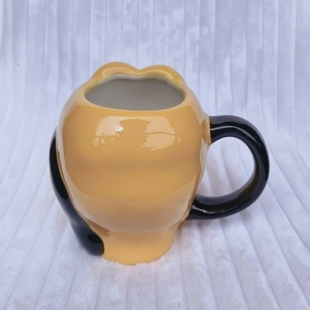 PLUTO MUG (Category: Coffee & Tea Tableware) located in Bontoc. Submitted by shaneebhee (Listing ID 1469958361, Image 3). Description: 💛 PLUTO MUG 💛 💰 ₱500.oo ✅ Available on hand 📦 Ready to ship ✨ No cracks, chips, or crazing! 📍 Bontoc, Mt. Province 💚 GCash payment only 📦 Nationwide shipping via J&T Express 🕰️ Luzon: 2–3 days | VisMin: 3–7 days 🚚 Shipping fee c/o buyer ❌ No COD — payment first po..