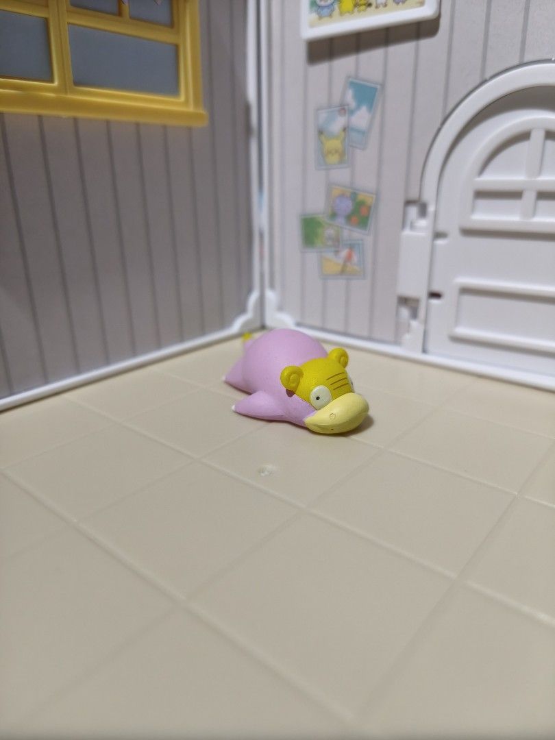 Pokemon Figure - Galarian Slowpoke (Category: Action & Battle Toys) located in Taguig. Submitted by lilrootshop (Listing ID 1469971021, Image 2). Description: ***Crossposted*** Price: 180 AUTHENTIC Pass sa lowballers! First to pay basis. No COD. For item reservation, a down payment of 50% or 100 pesos (whichever is less) is required. Down payment is non-refundable. One month reservation only. Location: Taguig (near BGC) MOP: GCash / Maya / GoTyme